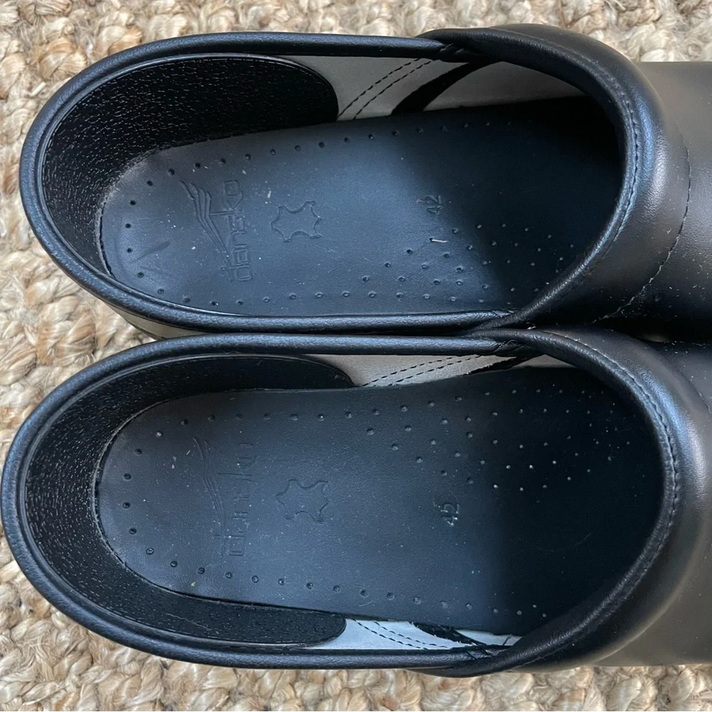 Dankso Professional Black Leather Box Clog EU 42 / Women's 11.5-12 / Men's 8.5-9 - Picture 7 of 10